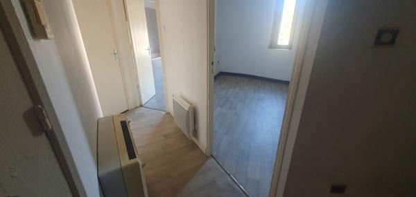 A Vendre Immeuble composé de 4 Lots à Cazeres rentabilité 7% env.