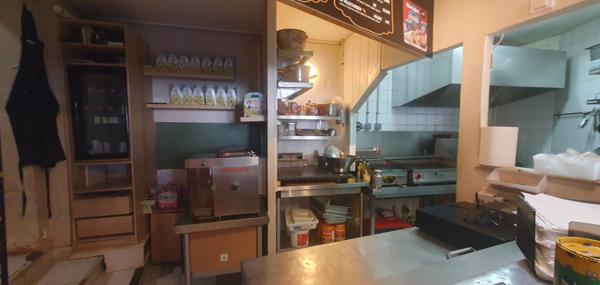 A Vendre Immeuble composé de 4 Lots à Cazeres rentabilité 7% env.