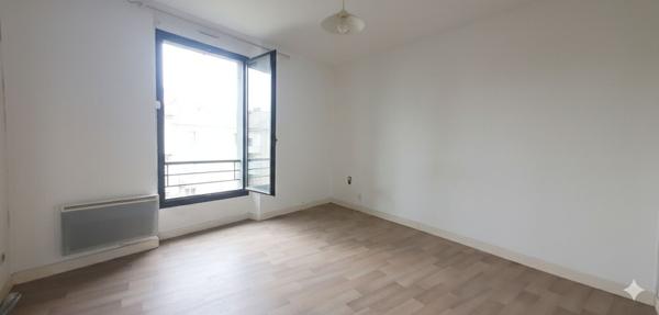 A Vendre Immeuble composé de 4 Lots à Cazeres rentabilité 7% env.