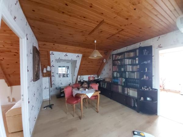 maison artisanale de 170m2 et 6132m2 de terrain, garages