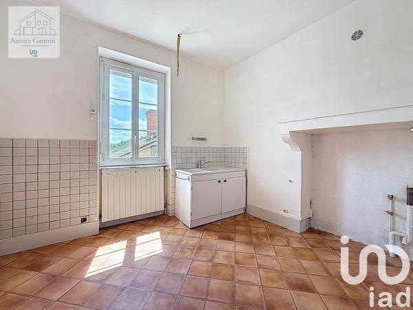 Maison à vendre 6 pièces 146 m² Saint-Pierre-le-Moûtier