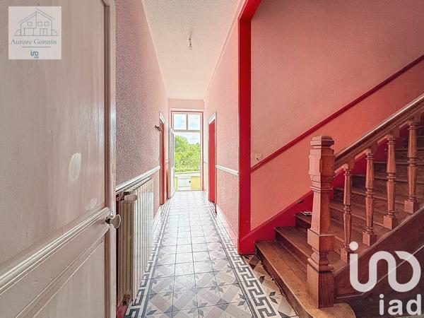 Maison à vendre 6 pièces 146 m² Saint-Pierre-le-Moûtier