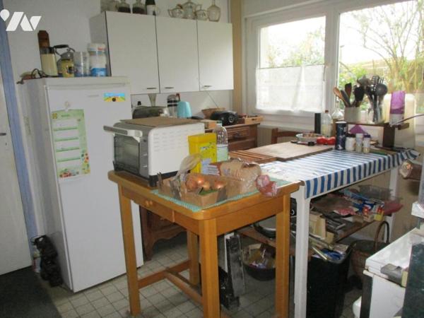 MAISON 3 CHAMBRES SUR SOUS SOL