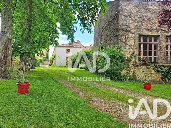 Maison à vendre 5 pièces 216 m² Thénezay