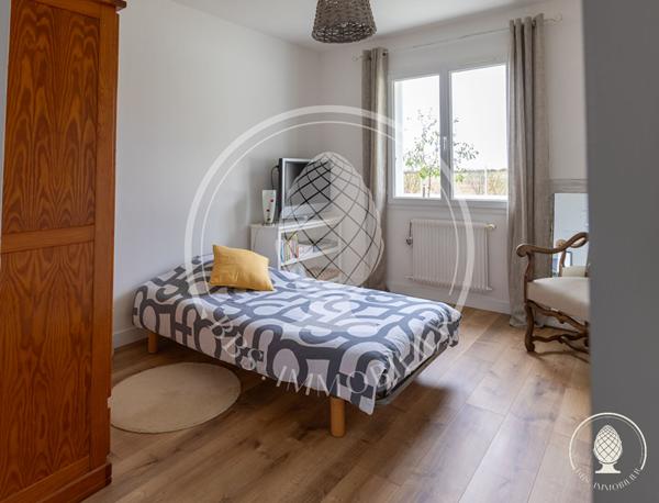 Maison de plain pied à vendre à Saint Xandre - Référence NB512 , St xandre