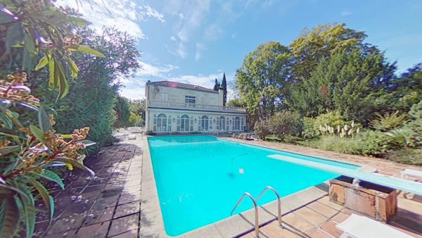 Maison Merignac 9 pièces 290 m2  piscine