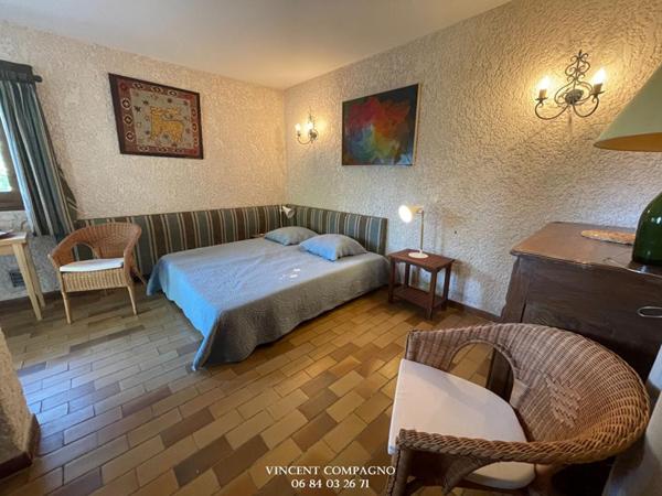 Maison avec vue et accès au lac d'Esparron de Verdon