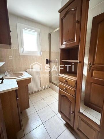 Maison + dépandances FLEUREY SUR OUCHE