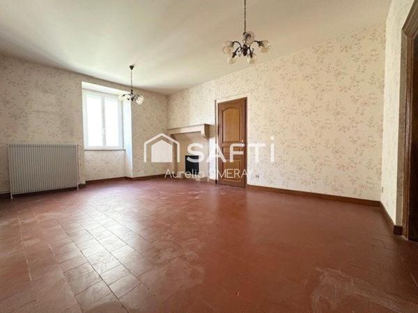 Maison + dépandances FLEUREY SUR OUCHE