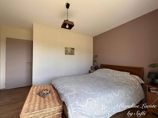 Pavillon plain-pied récent - confort - moderne
