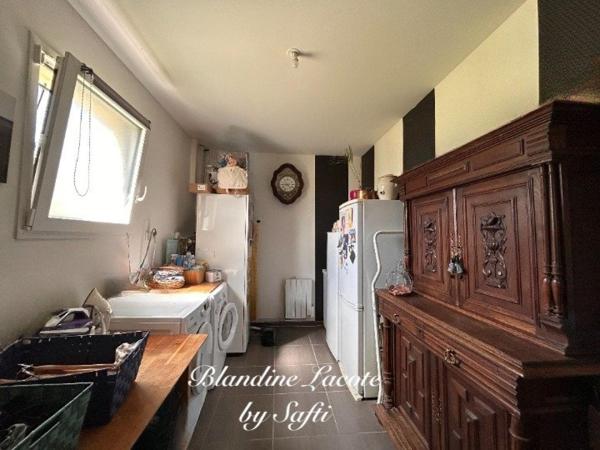 Pavillon plain-pied récent - confort - moderne
