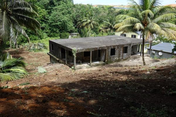 Immeuble non terminé à Sainte-Rose, secteur Jobeti Massy