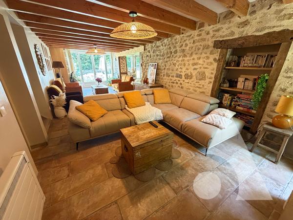 Maison 6 pièces 196.4 m2