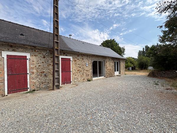 MAISON EN CAMPAGNE - 106m² - GREZ EN BOUERE