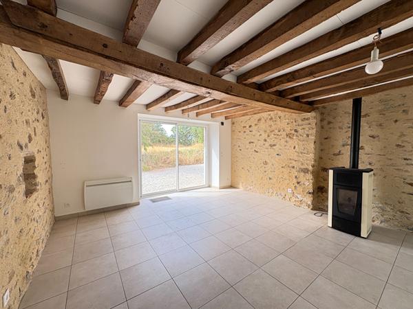MAISON EN CAMPAGNE - 106m² - GREZ EN BOUERE