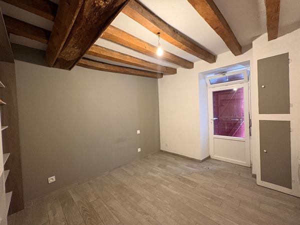 MAISON EN CAMPAGNE - 106m² - GREZ EN BOUERE