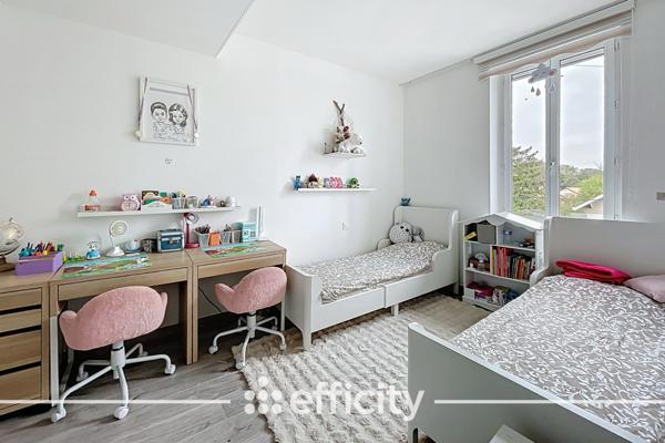 Maison 5 pièces - 160 m² Exclusivité efficity