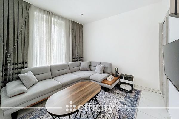 Maison 5 pièces - 160 m² Exclusivité efficity