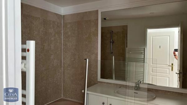 Appartement à louer 4 pièces 136.2m² Paris 16e Arrondissement (75116)