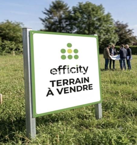 Terrain
        
        - 2305 m² 82 000 € *