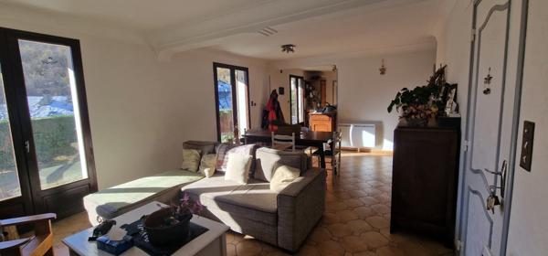 Appartement 4 pièces - 103 m² Exclusivité efficity