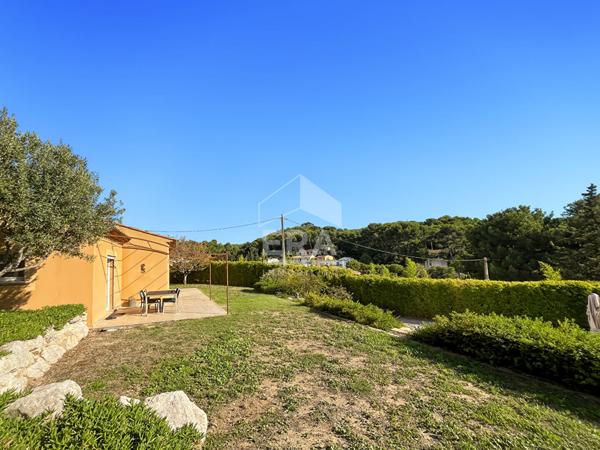 MARSEILLE LIMITE SEPTEMES LES VALLONS  -  Villa de 162m2 sur parcelle de 1230m2 avec garage et piscine