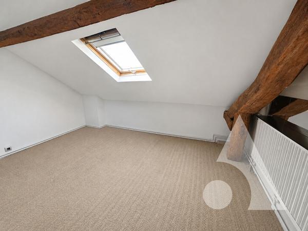 Appartement 5 pièces 75.86 m2