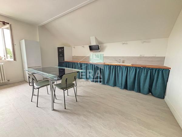 Bourg-en-Bresse A vendre appartement 2 pièces avec place de parking, proche du centre ville
