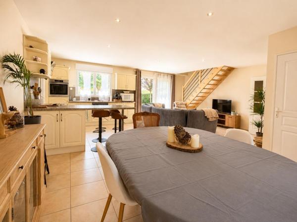 Maison à CHANGE, 72560 - 6 pièces 148m²