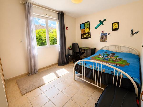 Maison à CHANGE, 72560 - 6 pièces 148m²