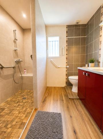 Maison à CHANGE, 72560 - 6 pièces 148m²