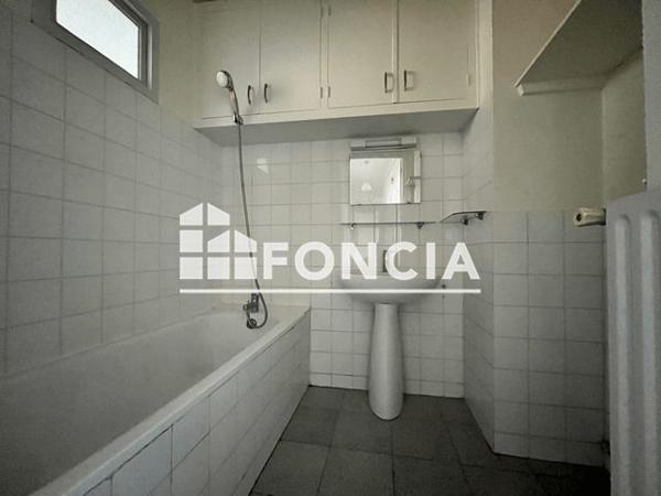 À vendre Appartement 3 pièces 72 m² - Nîmes 30000