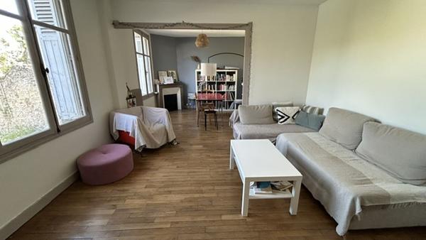 Maison de 135m² avec jardin et dépendances au coeur de Rochecorbon