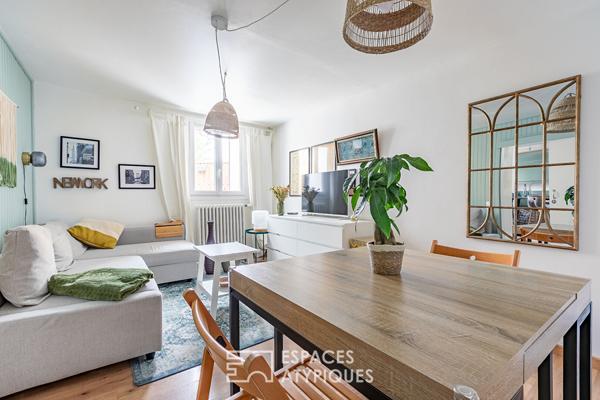 Maison de ville rénovée avec terrasse en centre ville de Crépy-en-Valois