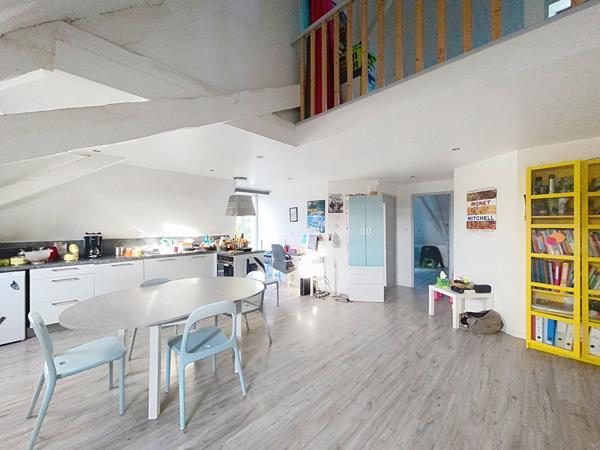 APPARTEMENT DUPLEX HYPER CENTRE DE VERTOU DERNIER ETAGE 2 CHAMBRES CAVE