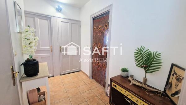 Maison plain-pied  Fonctionnelle et lumineuse dans un environnement calme