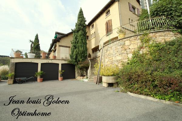 A vendre-superbe propriété avec vue panoramique