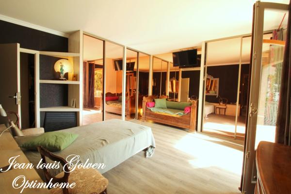 A vendre-superbe propriété avec vue panoramique