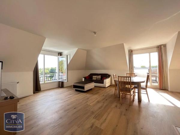 Appartement à louer 3 pièces 68.16m² Créteil (94000)