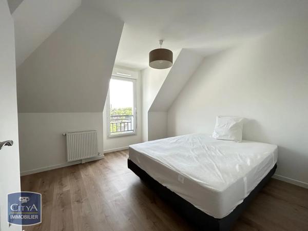 Appartement à louer 3 pièces 68.16m² Créteil (94000)