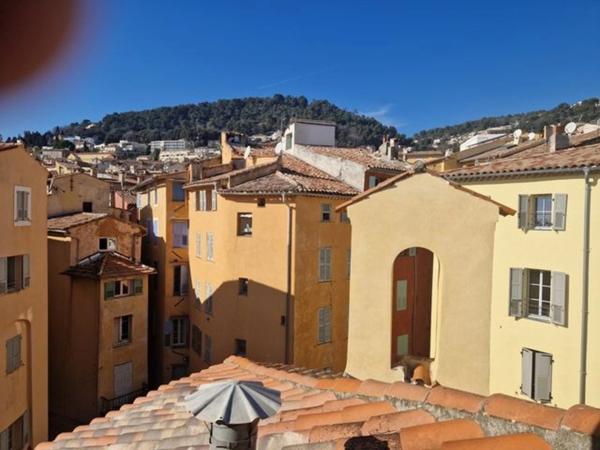 Appartement à vendre 3 pièces GRASSE (06)