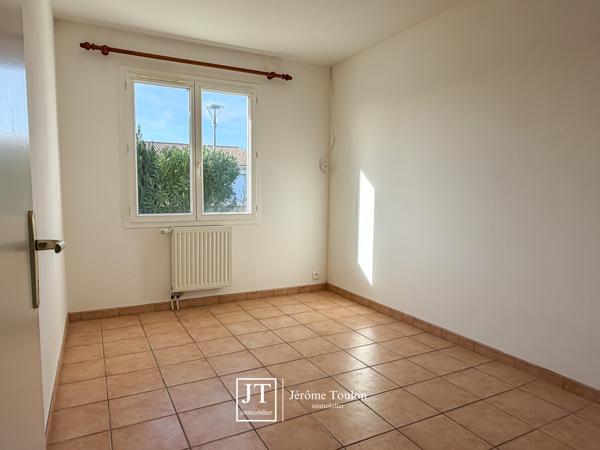 Maison
                                                                                                                                                                                                                                                                                                                        6 pièce(s)                                                                                                                                                                                                          4 chambre(s)                                                                                                                                                                                                          130  m²