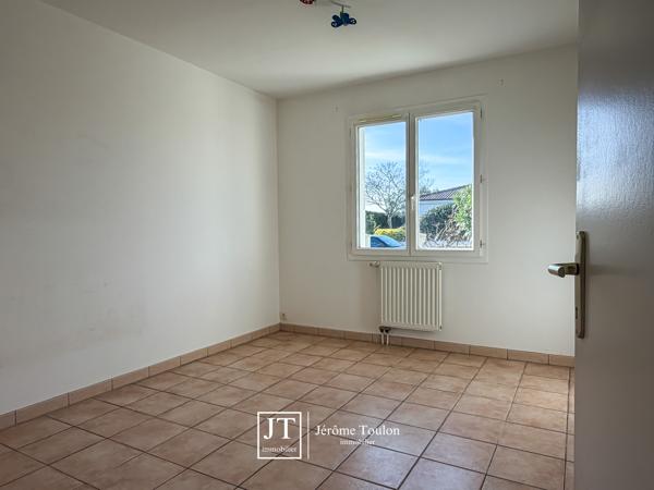 Maison
                                                                                                                                                                                                                                                                                                                        6 pièce(s)                                                                                                                                                                                                          4 chambre(s)                                                                                                                                                                                                          130  m²