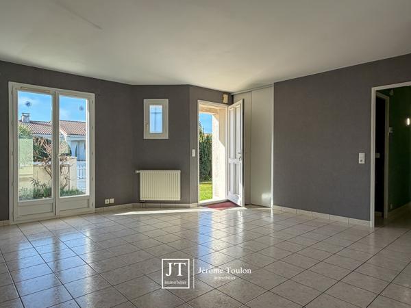 Maison
                                                                                                                                                                                                                                                                                                                        6 pièce(s)                                                                                                                                                                                                          4 chambre(s)                                                                                                                                                                                                          130  m²