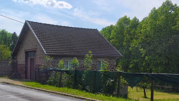 Grange 2 pièce(s) 153.95 m2 Saint pantaléon-de -larche