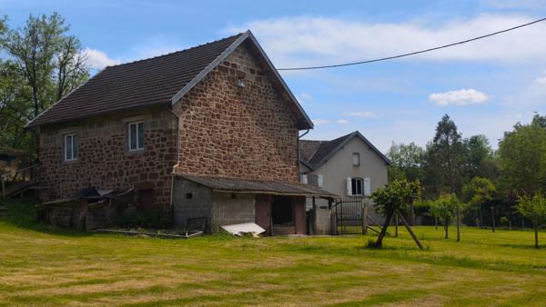 Grange 2 pièce(s) 153.95 m2 Saint pantaléon-de -larche