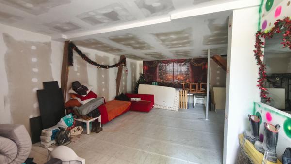 Grange 2 pièce(s) 153.95 m2 Saint pantaléon-de -larche