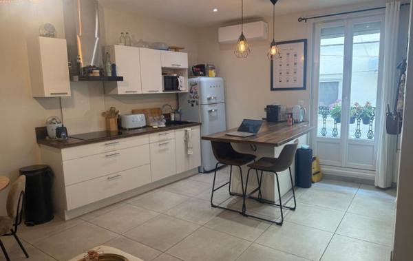 Vente Maison de village Avec garage rénové(e) Montagnac   