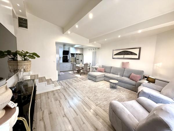 Drancy (93700) Maison de 2013 avec jardin, garage proche métro 5