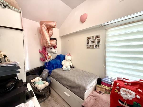 Drancy (93700) Maison de 2013 avec jardin, garage proche métro 5